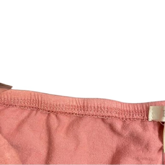 Cute Twisted Tube Top - Picture 5 of 8